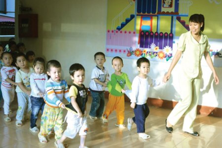 Lại “nóng” tuyển sinh đầu cấp ở Hà Nội: Trẻ mầm non vượt xa chỉ tiêu tuyển sinh