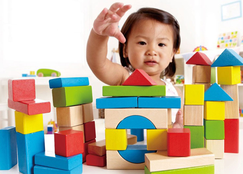 Dạy con kỹ năng giải quyết vấn đề theo phương pháp Montessori